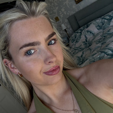 Lara Newell