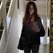 isabella*:･ﾟ✧*:･ﾟ