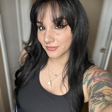 Cassandra Lynn