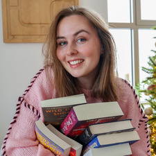 Rianne (readswithriri)