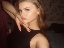 Alexia･ﾟﾟ･｡༉‧₊˚. ❧