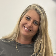 Ashley Schmitt