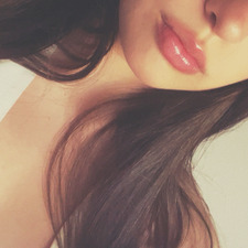 ella ⋆⋅☆⋅⋆