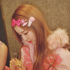 ⋆˙⟡ — kiara ૮ ․ ․ ྀིა