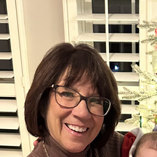 LeAnne M