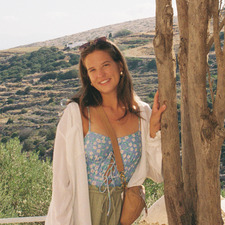 Alayna
