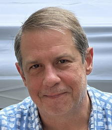 Chris Mitsinikos