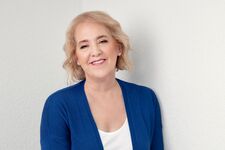 Donna Hunter
