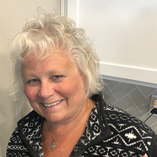 Mary Beth  Wright
