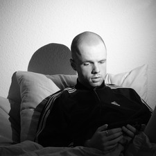 Niklas L