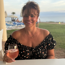 Anne Hudson
