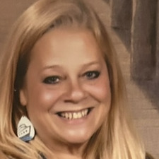 Suzanne Olsen-casey