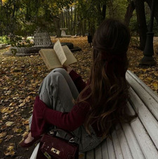 miesje-reads⋆౨ৎ.