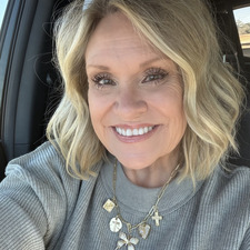 Debbie  Burrow