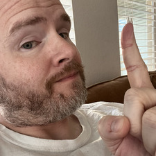 Dadreadsanreviews (james)