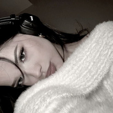 elise ⋆౨ৎ˚⟡