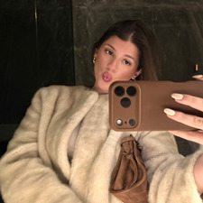 Ava Geller