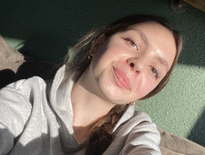 Daphne (locking in til spring break) :)