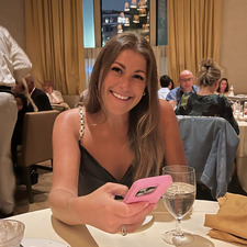Nicole Dodes