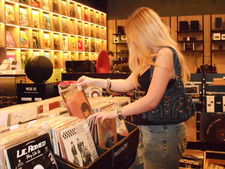 liané ˖ ⊹ ｡ ﾟ˖ ✧