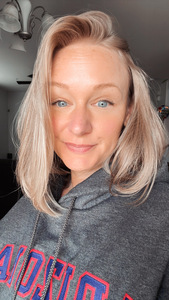Amanda Thompson