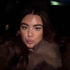 Mia