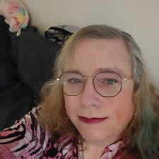 Holly Conort