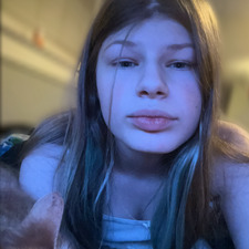 Reader Skyla Rae 