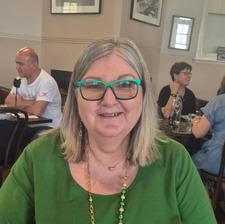 Sue Mount