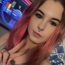 Alexis Snow