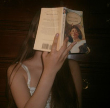 eleanor˚｡୨୧⋆˚