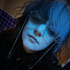 m. (cryptidcasanova)