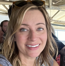 Allison R Smith