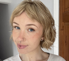Nik Carlin