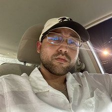 Adonis Cruz