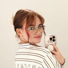 Abi B