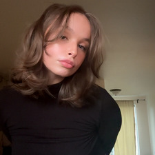 sunny ฅ^•ﻌ•^ฅ