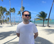 Guillermo León-Izard