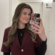Laura Van