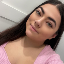 Alexandra V