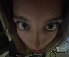 ana :))