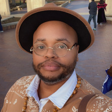 Milton  Smith