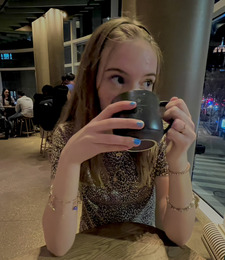 Tess W