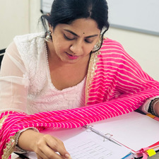 Dr.Varshha  Shetty