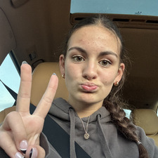 Izzy Steele