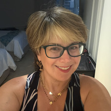 Devra Dubroff