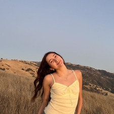Ava