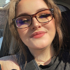 Laina . ݁⋆✴︎ ̊.⋆ 