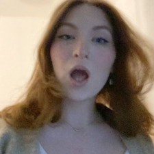 Zoe H