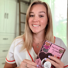 Amber |  AmberNReadit